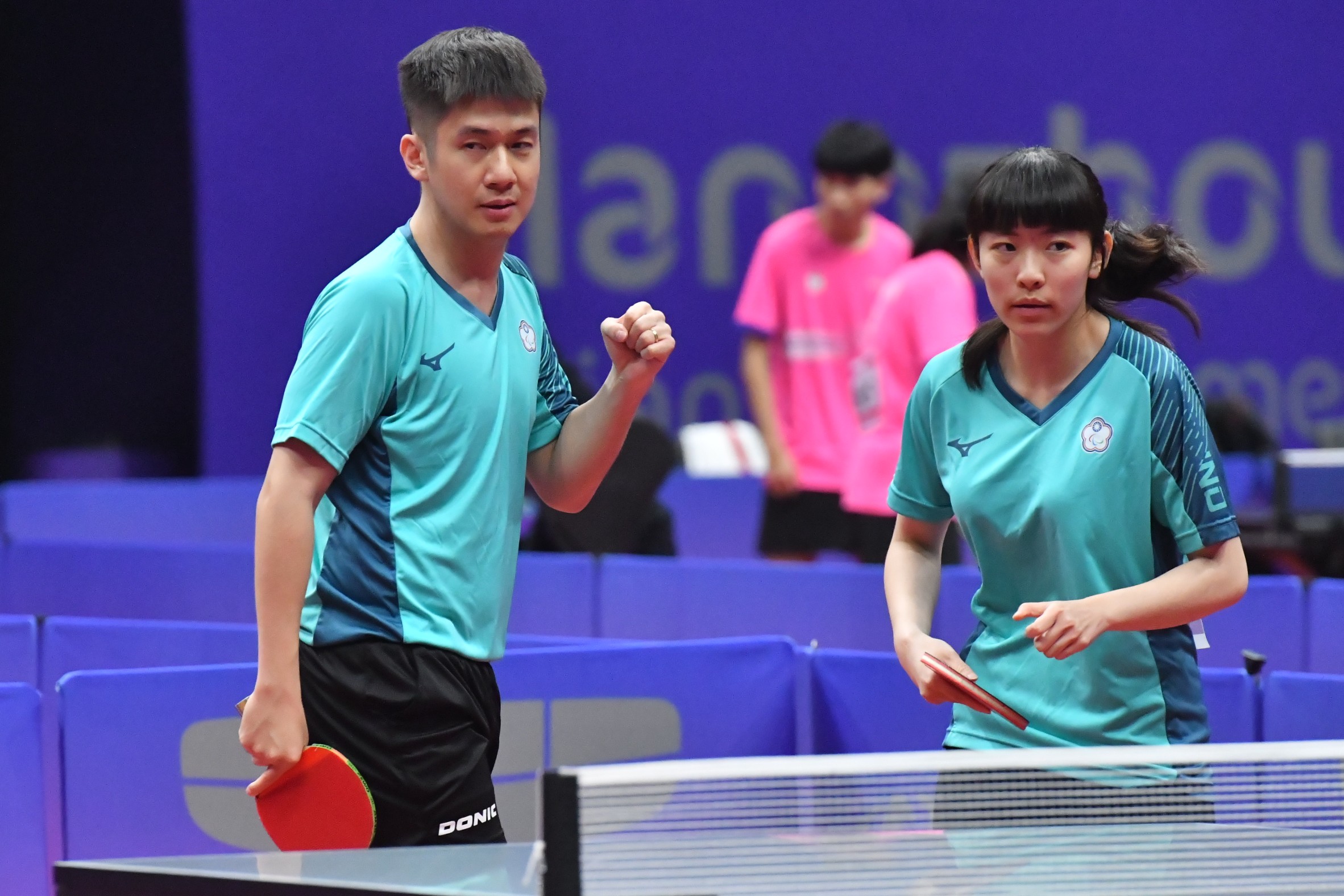 我國桌球混雙組合林姿妤、林駿梃勇奪XD17-20級金牌。