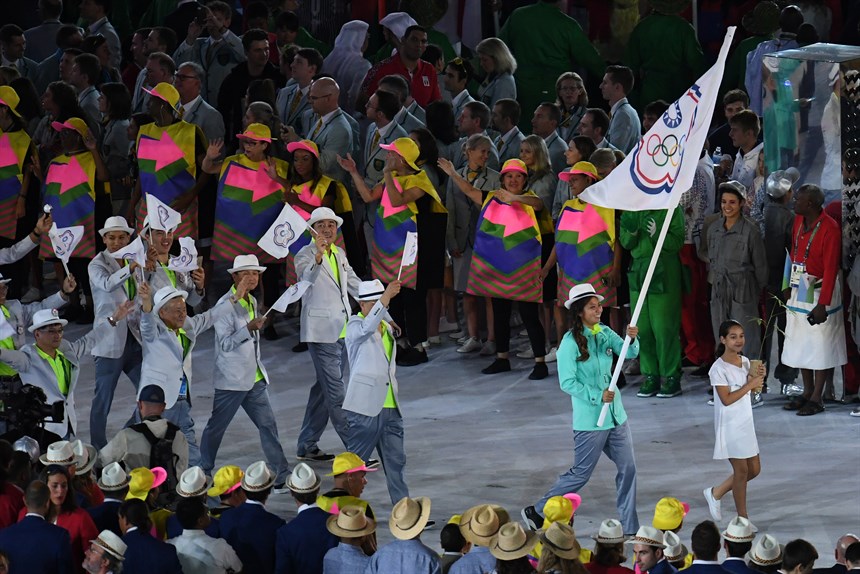 2016里約奧運開幕式，我國掌旗官由馬術好手汪亦岫擔任開幕掌旗官。