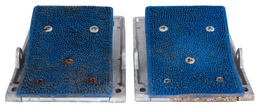 踏板 (2021-04-CE-C-00104-2)