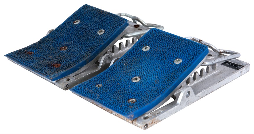 踏板 (2021-04-CE-C-00104-3)