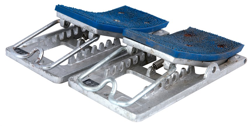 踏板 (2021-04-CE-C-00104-7)