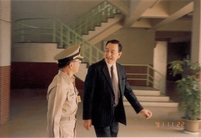 海軍總司令葉昌桐1991年蒞臨左營運動訓練中心視導照片(一)