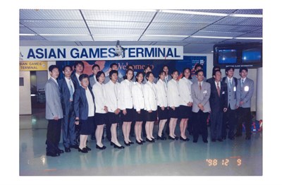 馬君萍「1998第13屆曼谷亞洲運動會」田徑隊合照